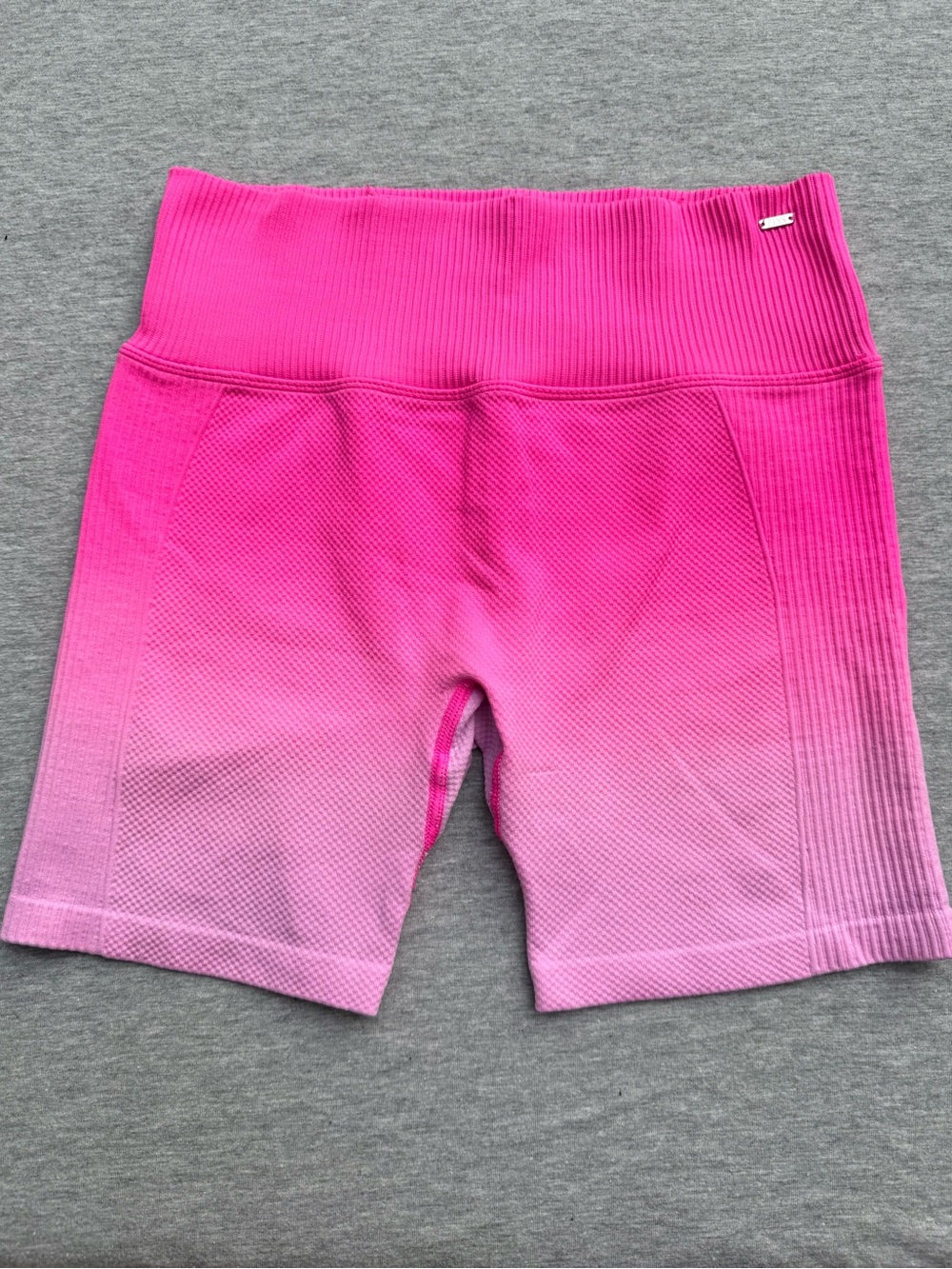 PINK Victoria's Secret Active‎ Ribbed Ombré Neon Pink High Rise Biker Shorts S